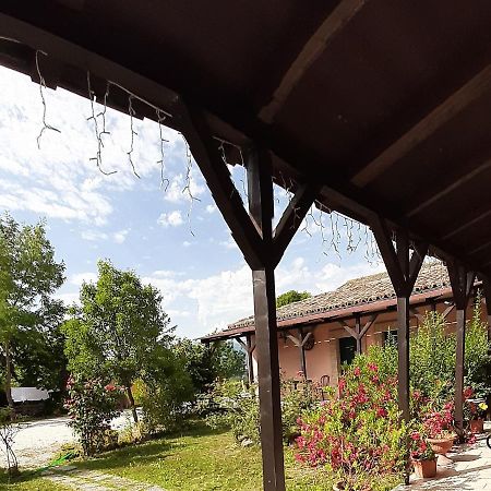 San Ginesio Agriturismo Il Casolare Bed & Breakfast エクステリア 写真