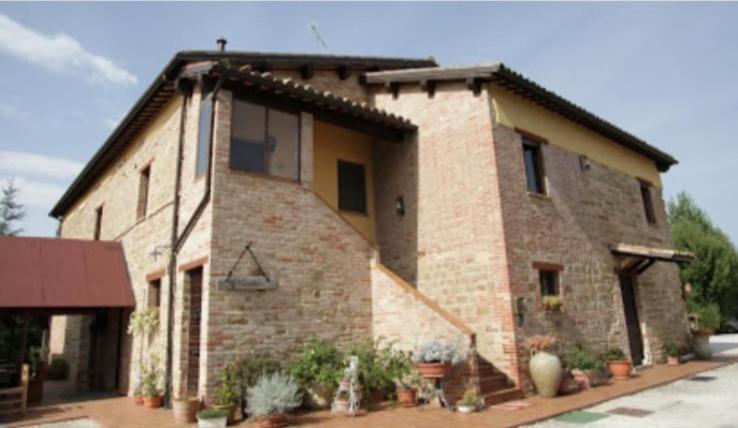 San Ginesio Agriturismo Il Casolare Bed & Breakfast エクステリア 写真